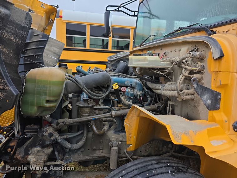 image for item FI0599 2006 IC CE300 school bus