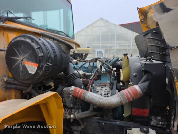 image for item FI0599 2006 IC CE300 school bus