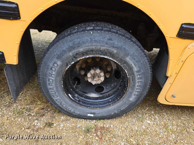 image for item FI0599 2006 IC CE300 school bus