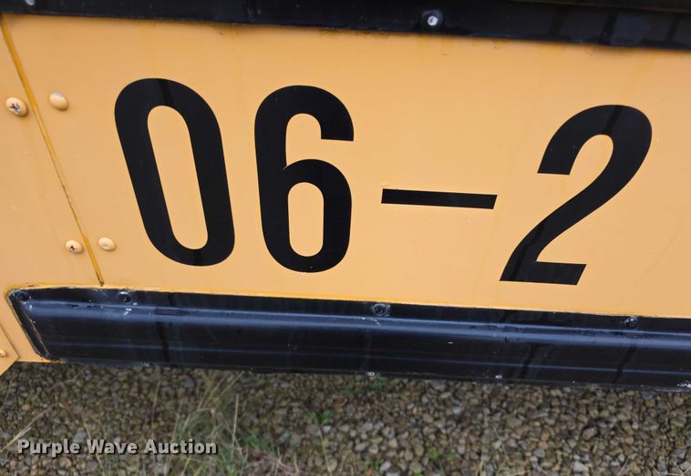 image for item FI0599 2006 IC CE300 school bus