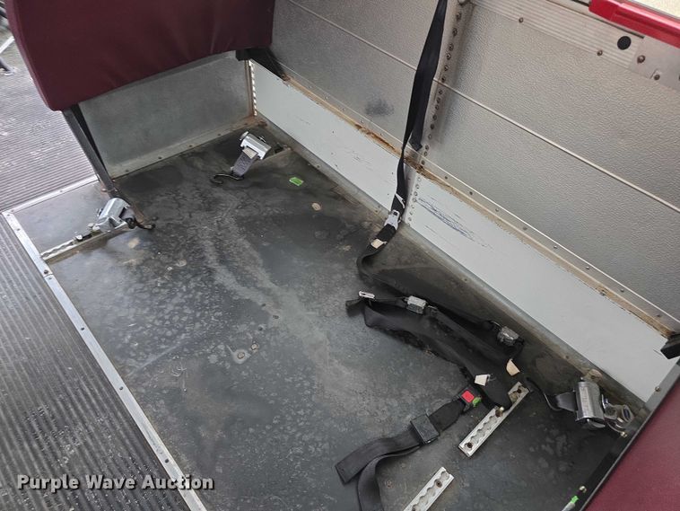 image for item FI0611 2002 Chevrolet Express G3500 school bus