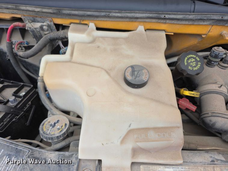 image for item FI0611 2002 Chevrolet Express G3500 school bus