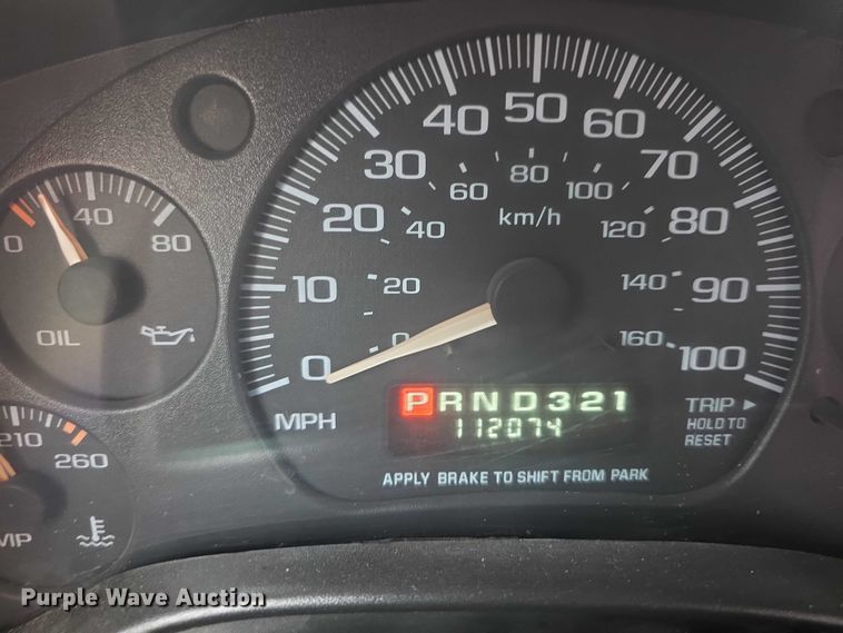 image for item FI0611 2002 Chevrolet Express G3500 school bus