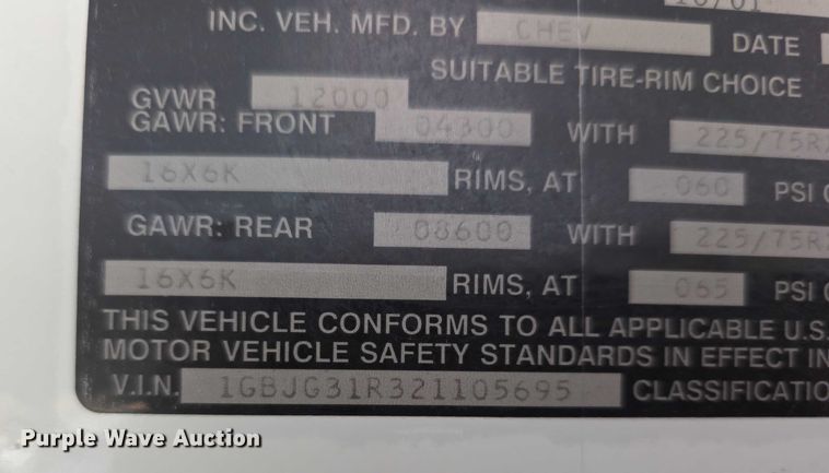 image for item FI0611 2002 Chevrolet Express G3500 school bus