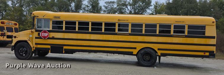 image for item FI0613 2003 Freightliner  FS65 school bus
