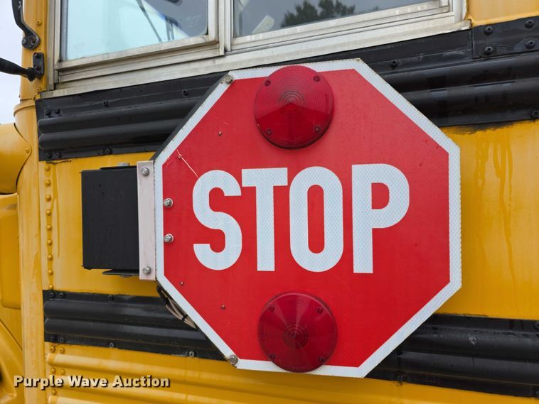 image for item FI0613 2003 Freightliner  FS65 school bus