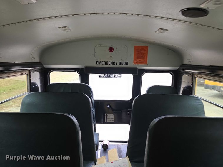 image for item FI0613 2003 Freightliner  FS65 school bus
