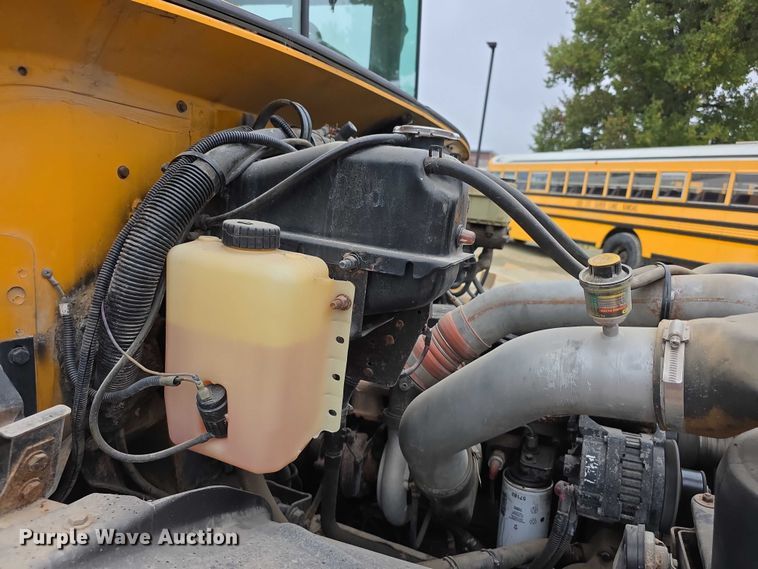 image for item FI0613 2003 Freightliner  FS65 school bus
