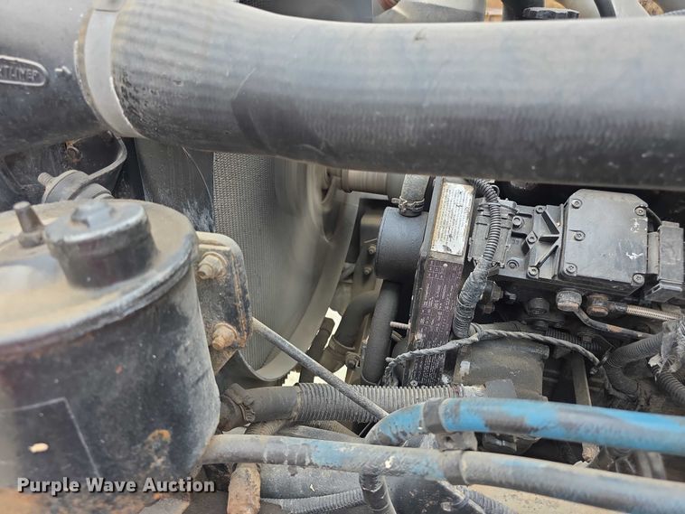 image for item FI0613 2003 Freightliner  FS65 school bus