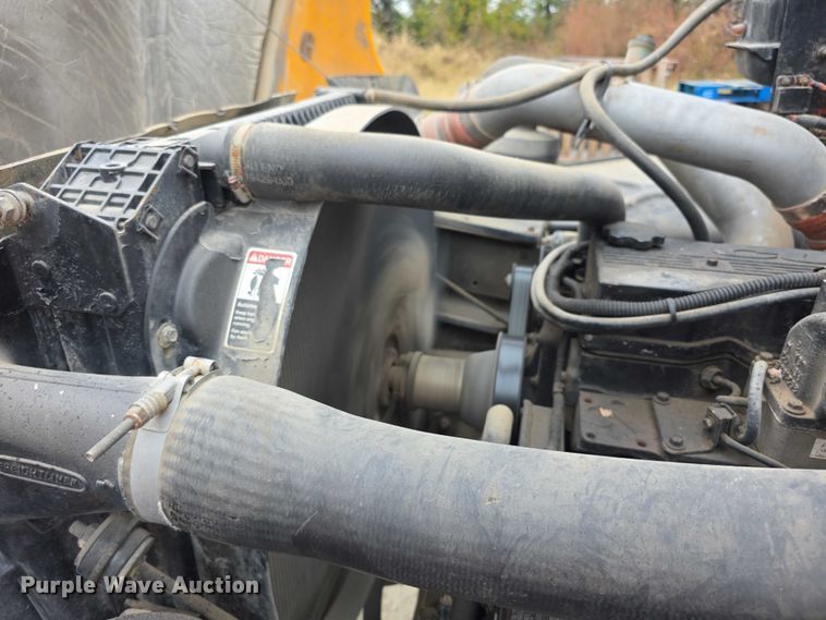 image for item FI0613 2003 Freightliner  FS65 school bus