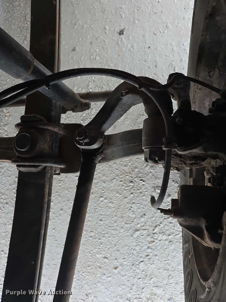 image for item FI0613 2003 Freightliner  FS65 school bus