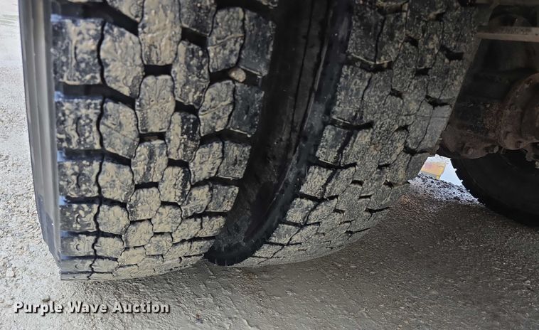 image for item FI0613 2003 Freightliner  FS65 school bus