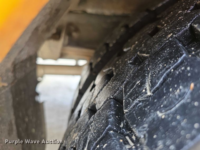 image for item FI0613 2003 Freightliner  FS65 school bus