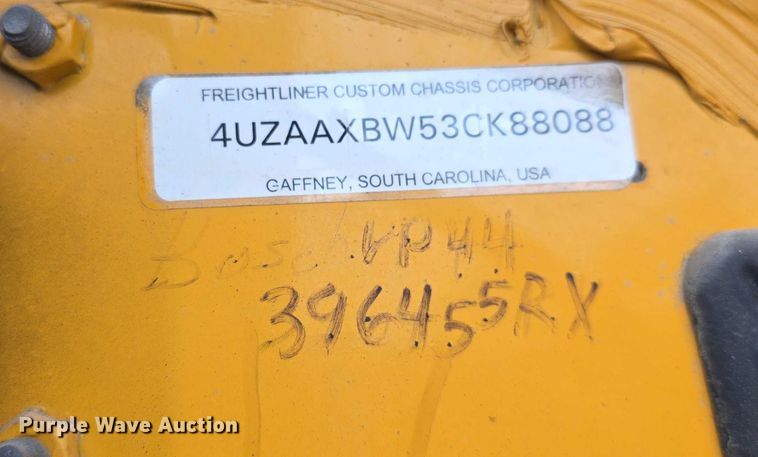 image for item FI0613 2003 Freightliner  FS65 school bus
