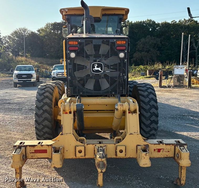 MOTOCONFORMADORA JOHN DEERE 670G 2009