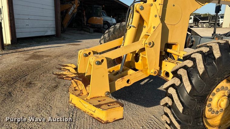 image for item IE9238 2009 John Deere 670G motor grader