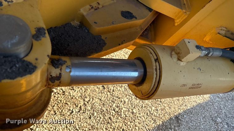 image for item IE9238 2009 John Deere 670G motor grader