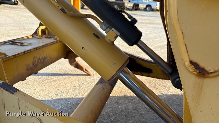 image for item IE9238 2009 John Deere 670G motor grader