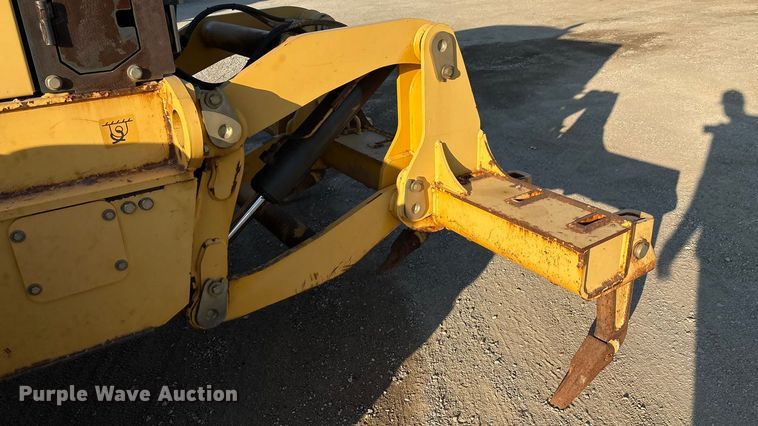 image for item IE9238 2009 John Deere 670G motor grader