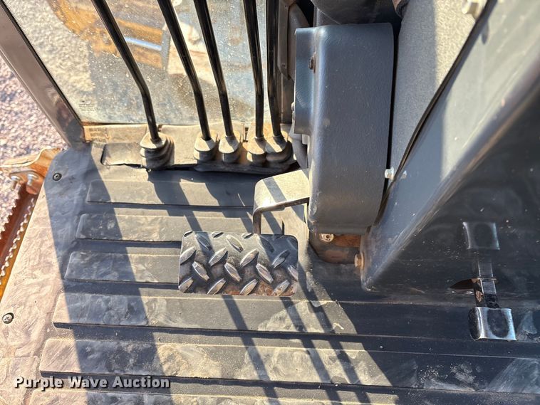 image for item IE9238 2009 John Deere 670G motor grader