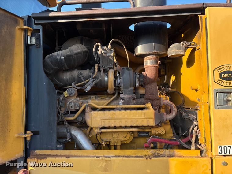 image for item IE9238 2009 John Deere 670G motor grader