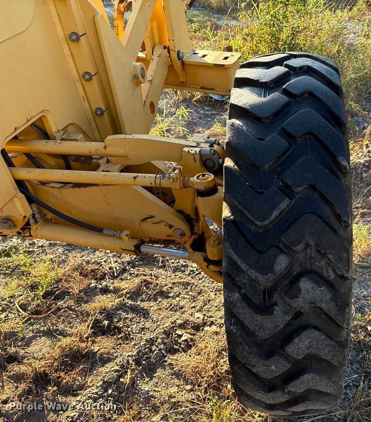 image for item IE9238 2009 John Deere 670G motor grader