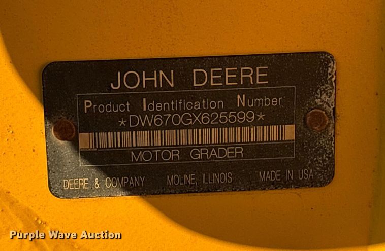 image for item IE9238 2009 John Deere 670G motor grader