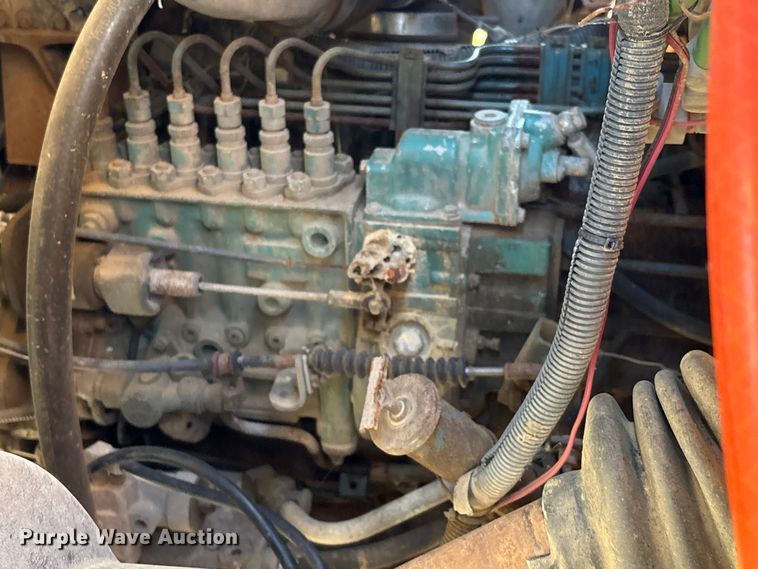 image for item IE9239 1996 International 4700 dump truck