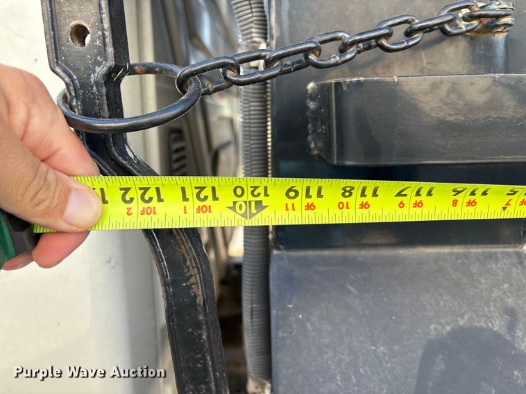 image for item IE9242 2007 International 4400 dump truck