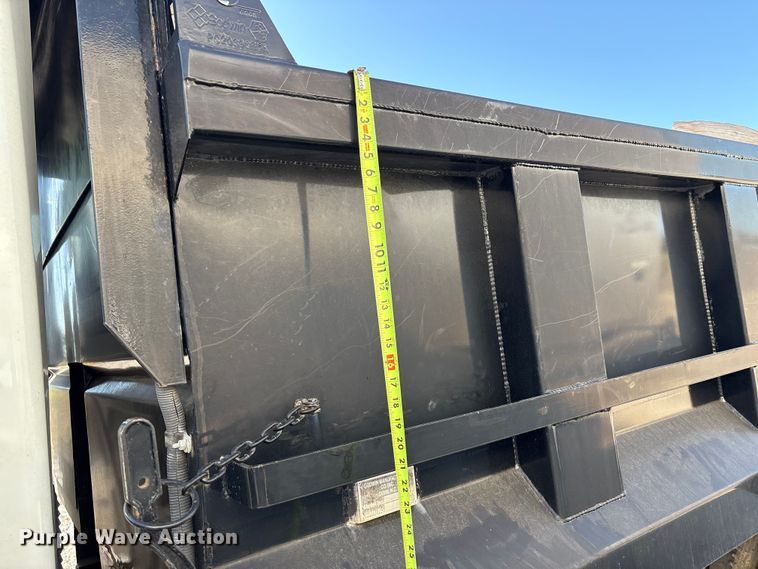 image for item IE9242 2007 International 4400 dump truck