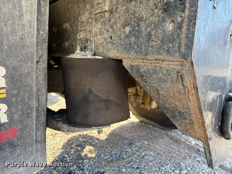 image for item IE9242 2007 International 4400 dump truck