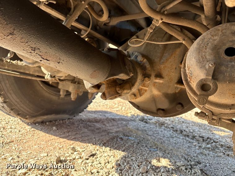 image for item IE9242 2007 International 4400 dump truck