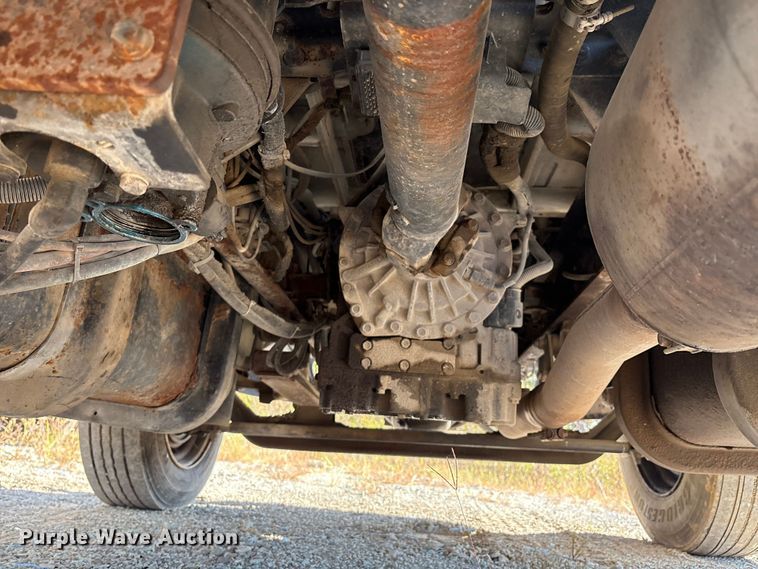 image for item IE9242 2007 International 4400 dump truck