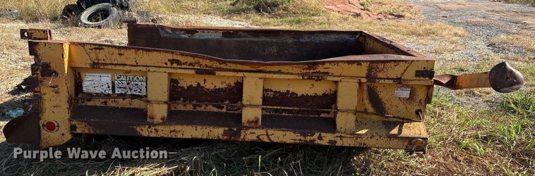 image for item IE9243 Dump bed