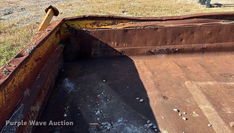 image for item IE9243 Dump bed