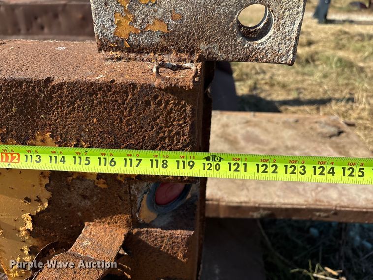 image for item IE9243 Dump bed