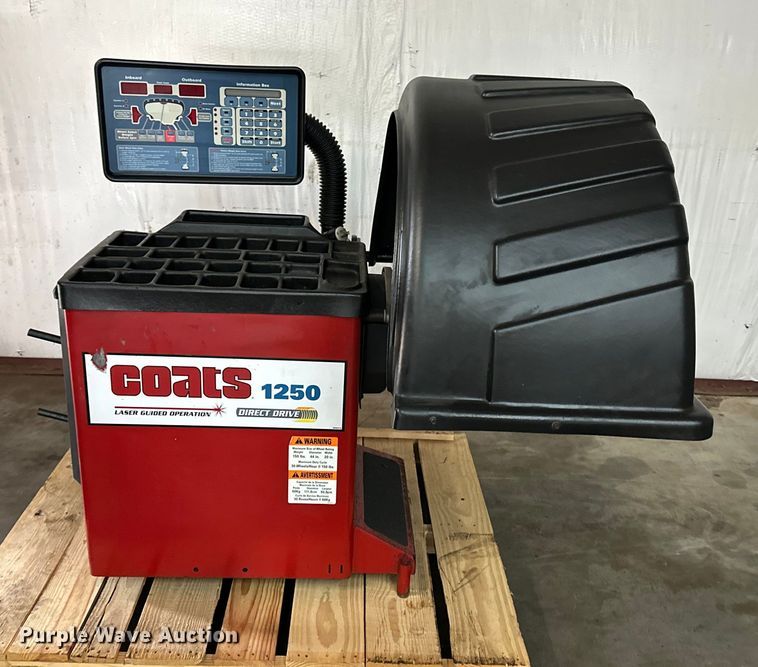 image for item DF8629 (2) Coats 1250 tire balance machines