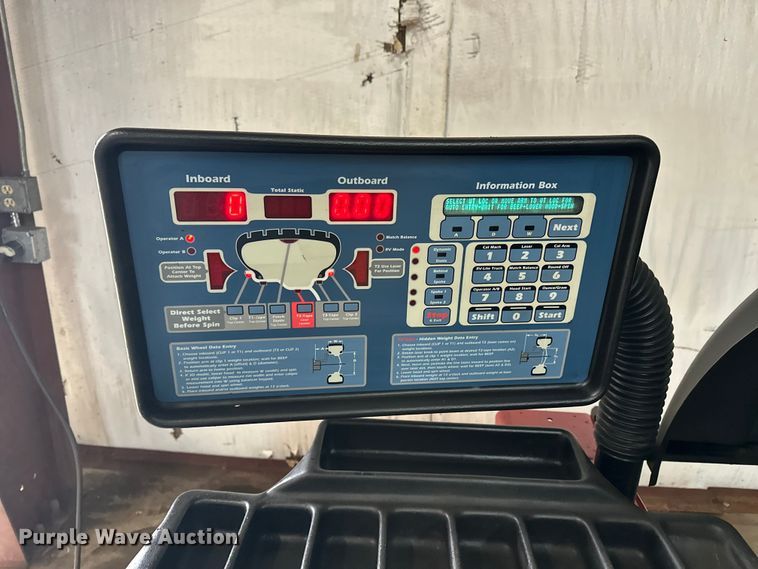 image for item DF8629 (2) Coats 1250 tire balance machines