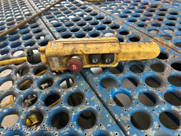 image for item DF8630 2017 Control Technology PME65-73700 platform lift