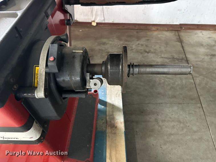 image for item DF8631 Coats 1400 tire balancer