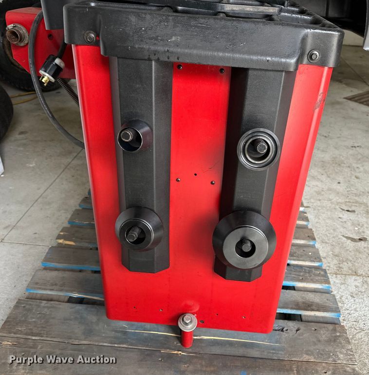 image for item DF8632 (2) Coats tire machines 