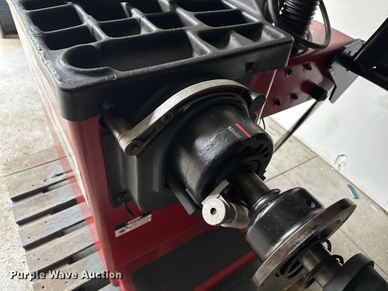 image for item DF8632 (2) Coats tire machines 