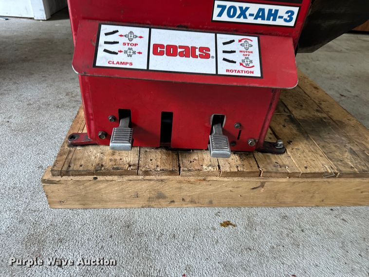 image for item DF8632 (2) Coats tire machines 