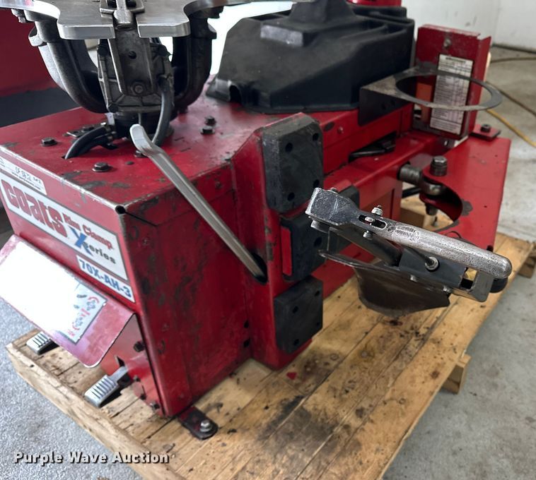 image for item DF8632 (2) Coats tire machines 