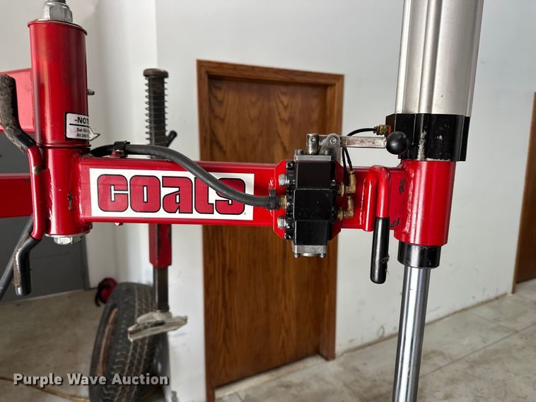 image for item DF8632 (2) Coats tire machines 