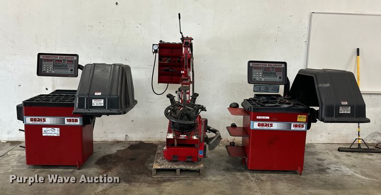 image for item DF8636 (3) tire machines