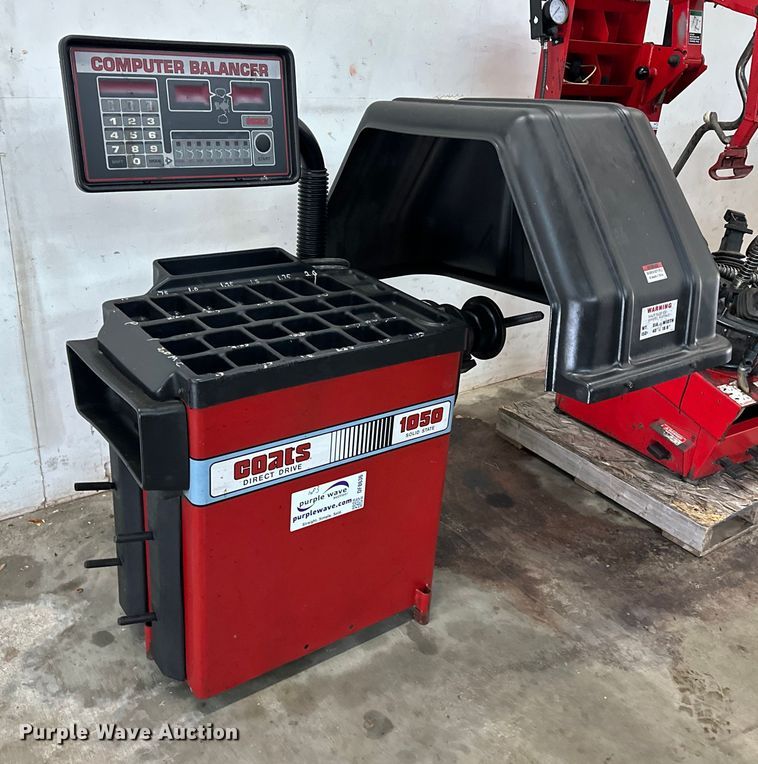 image for item DF8636 (3) tire machines