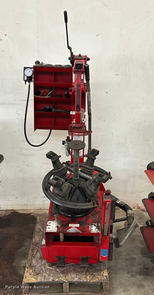 image for item DF8636 (3) tire machines