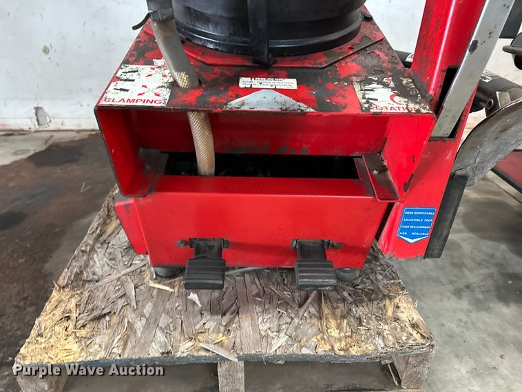 image for item DF8636 (3) tire machines