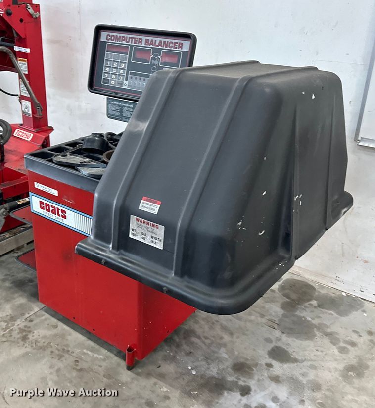 image for item DF8636 (3) tire machines